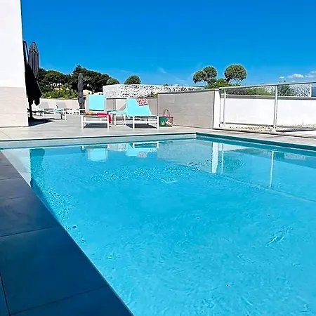 Hotel apartamentowy Lagrange Olympie 4*