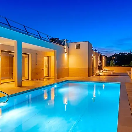 Lagrange Olympie 4* Antibes