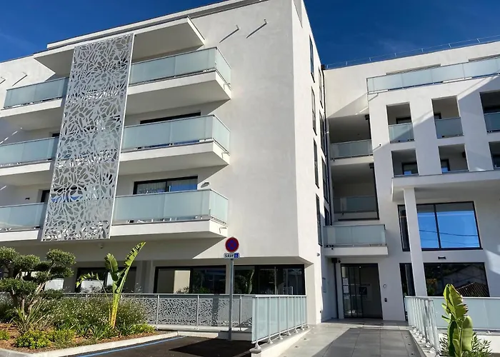 Lagrange Apart'hôtel Olympie Apart-hotel 4*